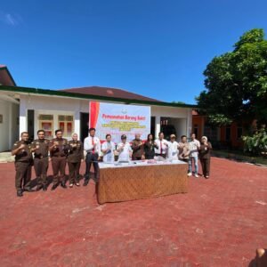 Kejaksaan Negeri Kabupaten Mukomuko Jalankan Agenda Rutin Pemusnahan Barang Bukti Dari 26 Kasus Kejahatan Pidana Umum
