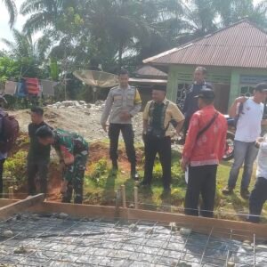 Pemantauan dan Evaluasi Infrastruktur Jalan di Desa Gajah Makmur