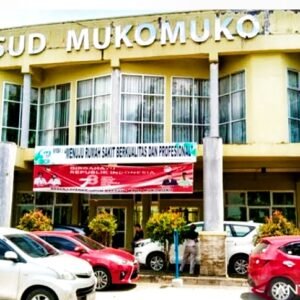 Perbaikan Layanan Obat di RSUD Mukomuko: Langkah Positif Bupati Sapuan-Wasri