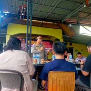 Kapolres Mukomuko Ajak Awak Media Perkuat Sinergi Lewat Nongkrong Bareng