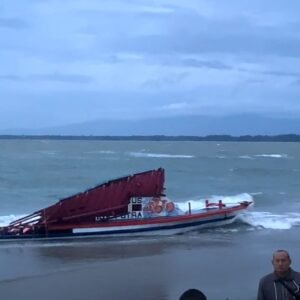 7 Korban Kapal Wisata Tenggelam di Pantai Malabero Dinyatakan Meninggal Dunia