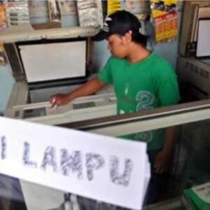 Warga Kecamatan Air Rami Kesal, Lampu Padam Tanpa Pemberitahuan dari PLN