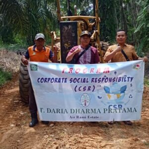 PT DDP Laksanakan Program CSR di Desa Talang Rio, Fokus pada Perbaikan Jalan Usaha Tani