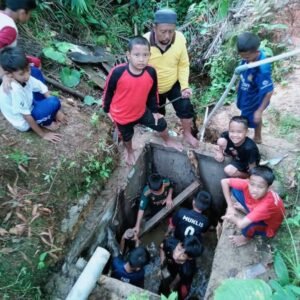 Siswa SDN 06 Air Rami Belajar Cinta Lingkungan Lewat Kegiatan Kokurikuler di Alam Terbuka