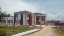 Direktur RS Pratama Ipuh Akui Layanan Terbatas, Pemda Tegaskan Penambahan SDM Segera Terwujud