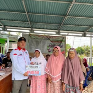 Desa Pondok Suguh Salurkan BLT-DD kepada 29 KPM, Kades Alazi Tegaskan Tepat Sasaran