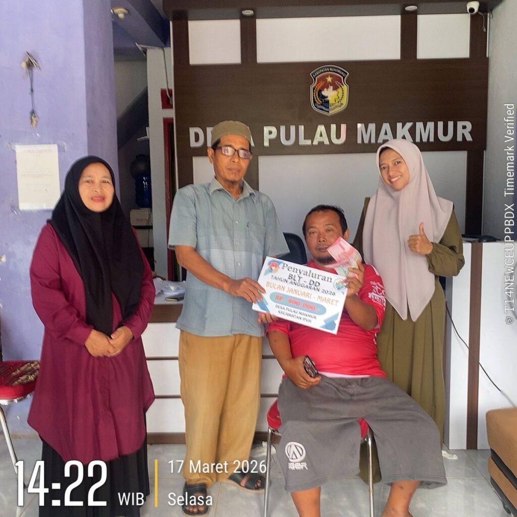 Jelang Idul Fitri, Pulau Makmur Tancap Gas Salurkan BLT-DD ke Warga