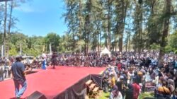 Pantai Batu Kumbang Diserbu Ribuan Pengunjung, Pesta Rakyat Meriah hingga H+6 Lebaran