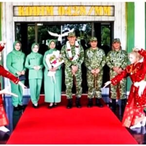 Kunker Pangdam XXI/Radin Inten di Mukomuko, Tinjau Program Gizi dan Koperasi Desa