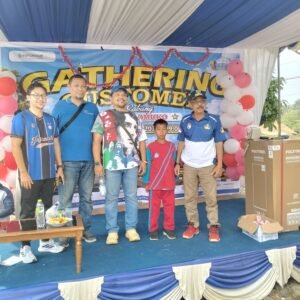 Jalan Santai FIFGROUP di Air Rami Meriah, Siswa SDN 06 Raih Hadiah Utama Motor Kebun