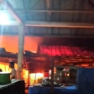 BREAKING NEWS: Los Pasar Pulai Payung Terbakar
