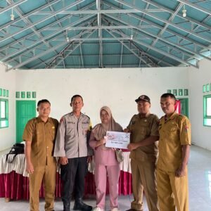 Pemdes Marga Mulya Salurkan BLT-DD Tahap III kepada 18 KPM