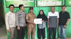 Desa Talang Baru Salurkan BLT-DD Tahap III, Delapan KPM Terima Bantuan